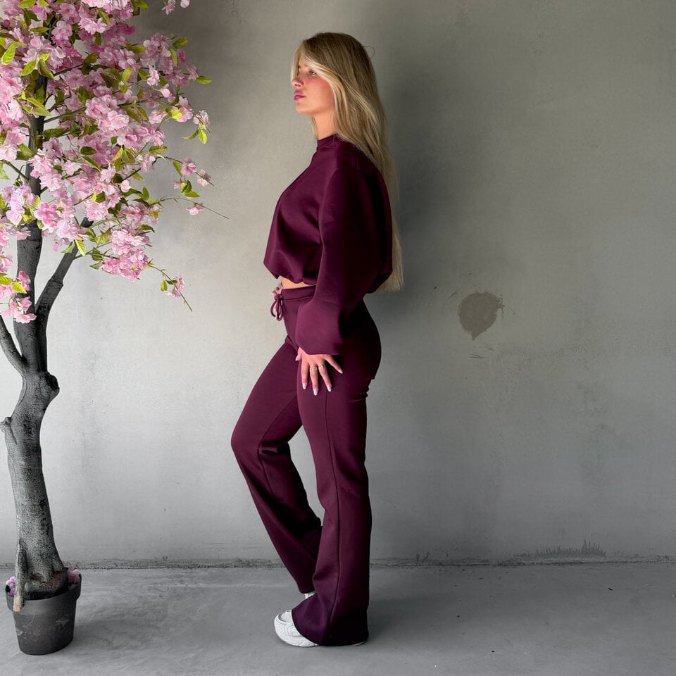 Brittney Flared Set Bordeaux