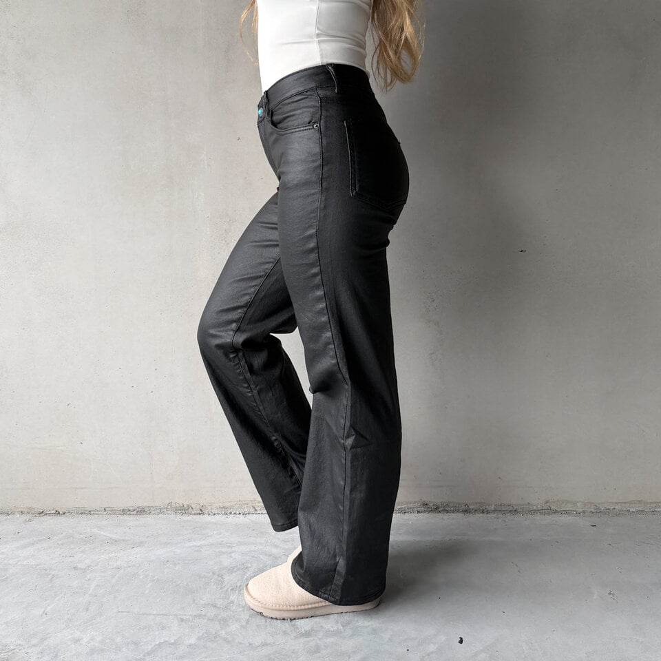 Straight Coated Broek Zwart