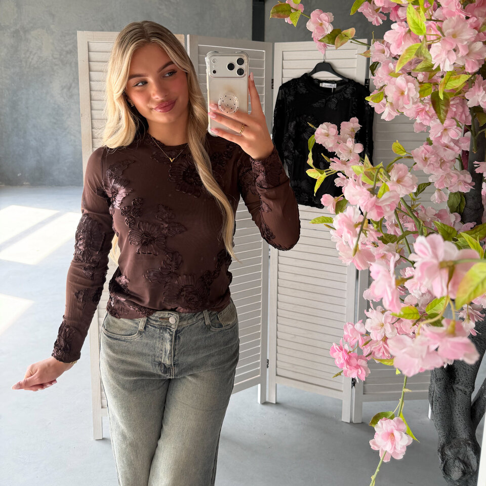 Daisy Top Bruin