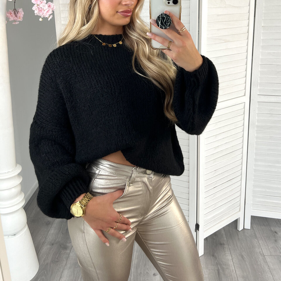 Claire Trui Zwart