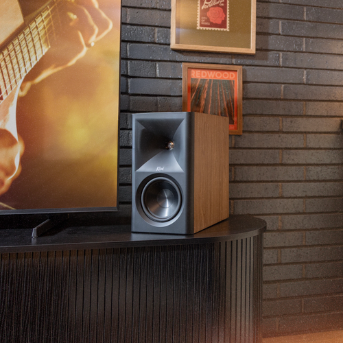 Klipsch Klipsch The Fives II Actieve Boekenplank-Luidspreker - Walnoot (Paar) Klipsch Klipsch The Fives II Actieve Boekenplank-Luidspreker - Walnoot (Paar)