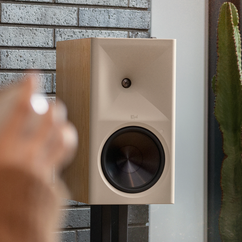 Klipsch Klipsch The Nines II Actieve Boekenplank-Luidspreker - Red Oak (Paar) Klipsch Klipsch The Nines II Actieve Boekenplank-Luidspreker - Red Oak (Paar)
