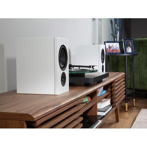 PSB Speakers PSB iQ2 Actieve Boekenplank Speakers met BluOs - Wit (Paar) PSB Speakers PSB iQ2 Actieve Boekenplank Speakers met BluOs - Wit (Paar)