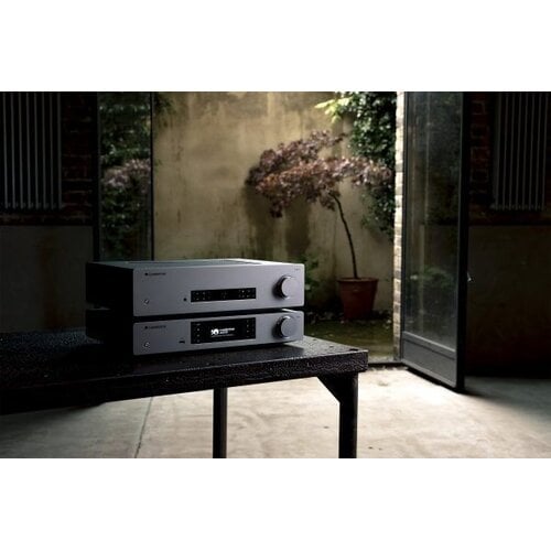 Cambridge Audio Tweedekans: Cambridge Audio CX A81 MKii geintegreerde versterker - Grijs