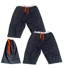 Value pack: 2 pairs of DryPee shorts + free laundry bag