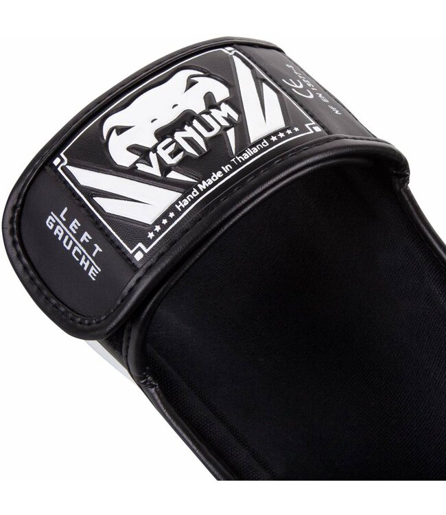 Venum Elite Kickboks Scheenbeschermer Zwart Wit