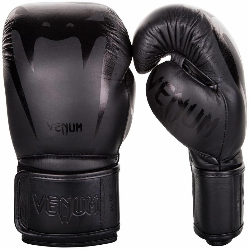 Venum Boxing Gloves Venum Giant 3.0 Black on Black