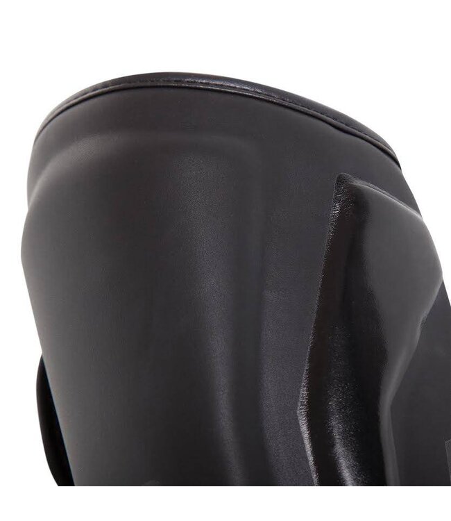 Venum Elite Schienbeinschoner Black on Black – Premium Schutz für Kickboxen & Muay Thai