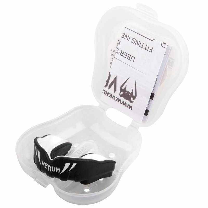 Venum Venum Kids Challenger Mouth Guard Black White Venum Fightgear