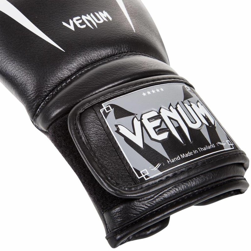 Venum Venum Boxing Gloves Giant 3.0 Black White - Venum Fight Gear