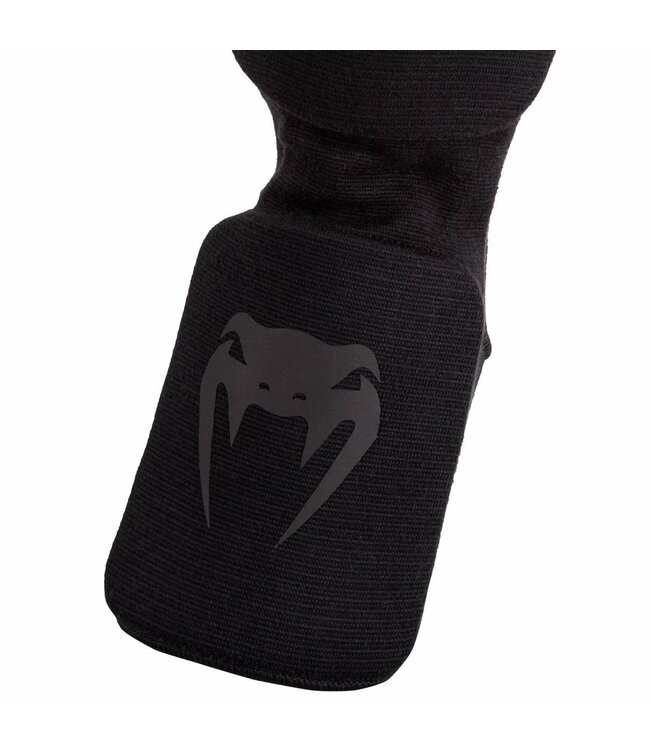 Venum Kontact Shin Guards Black on Black