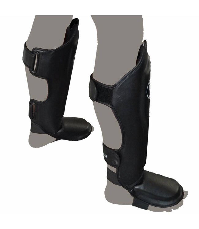 PunchR™  Punch Round Combat Sports Kickboxing Shin Guard Kids Black