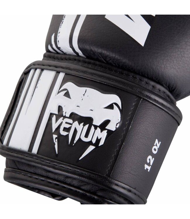 Venum (Kick)Bokshandschoenen Bangkok Spirit Muay Thai Zwart