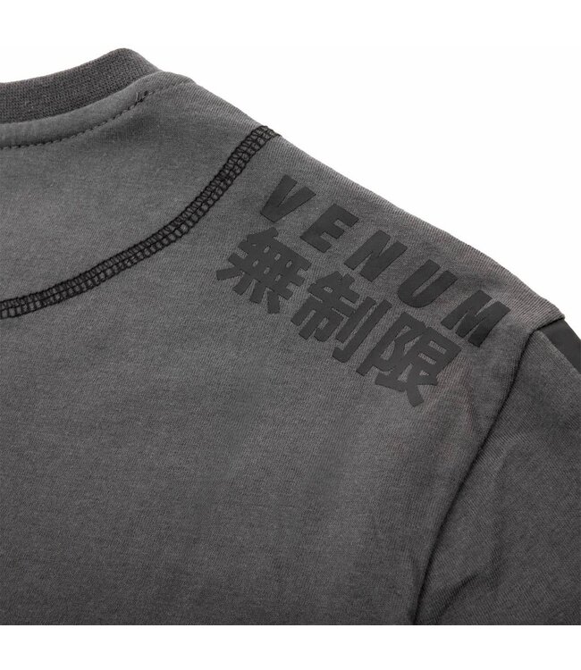 Venum Clothing Limitless T Shirt Grijs
