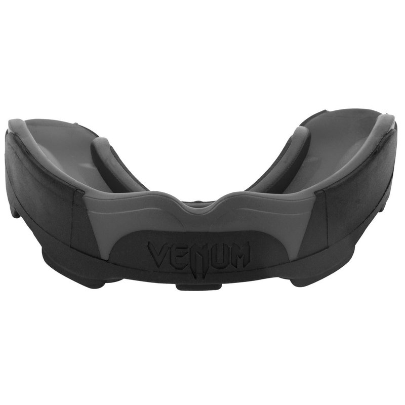 Venum Venum Predator Mondbeschermer Zwart Grijs Venum Mouthguard