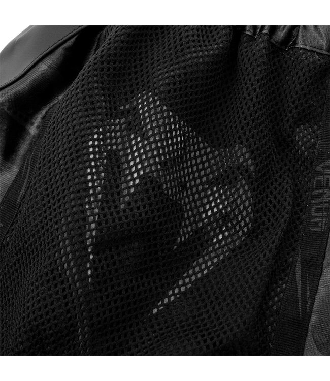 Venum Muay Thai Full Cam Shorts Schwarz