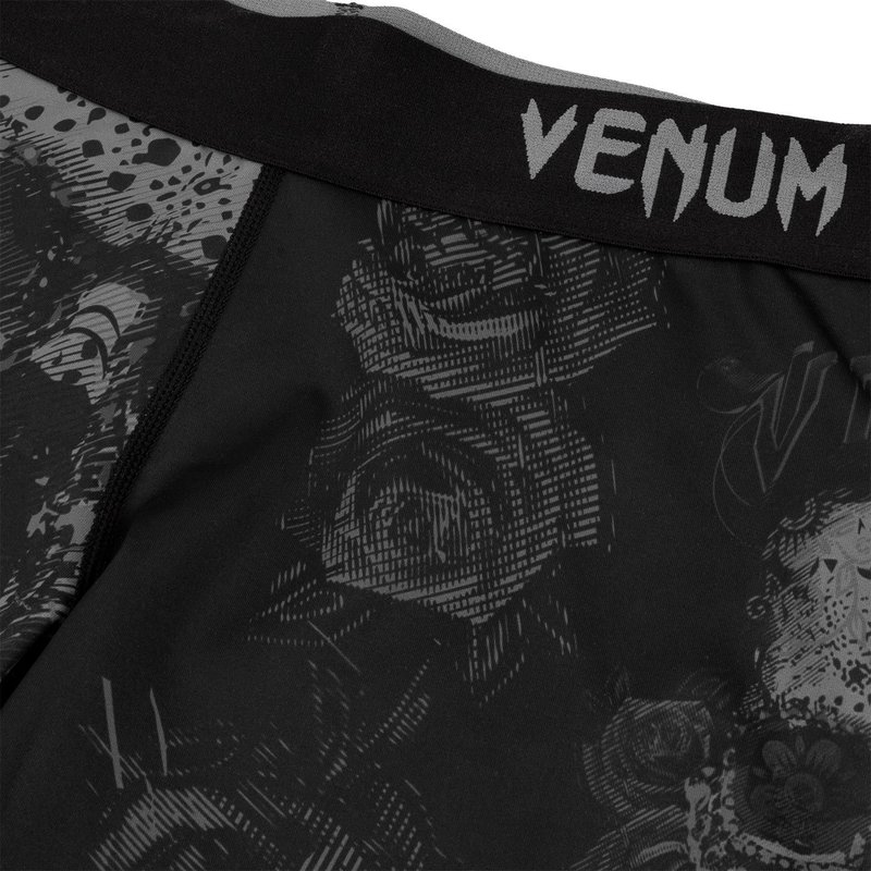 Venum Venum Women Santa Muerte 3.0 Shorts Schwarz Schwarz