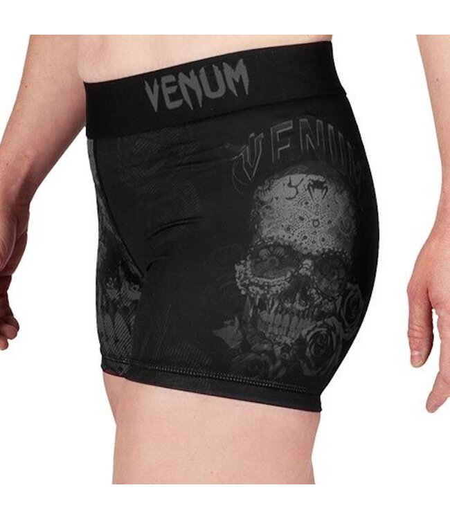 Venum Women Santa Muerte 3.0 shorts Black Black
