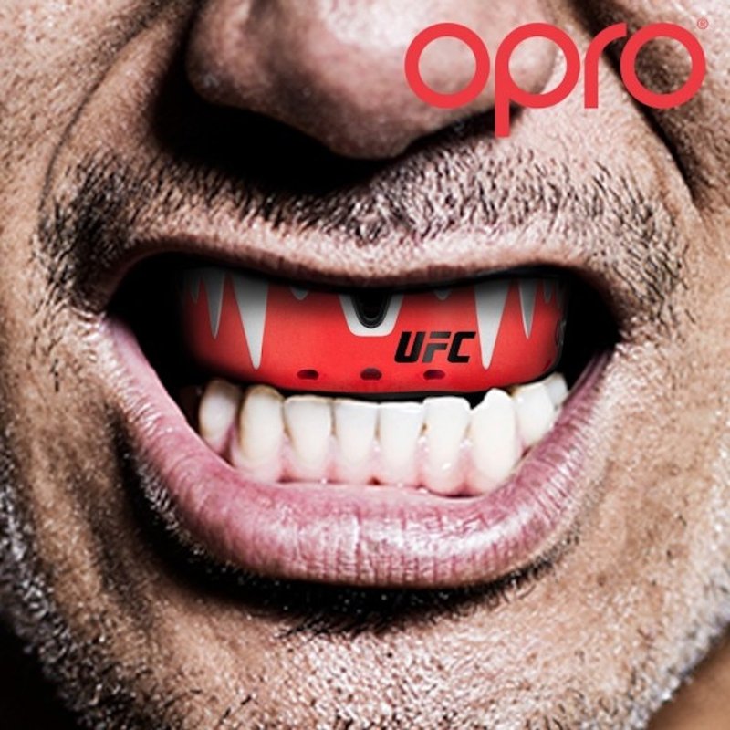 Opro OPRO Platinum Mouthguard Red Metal Black Mouth Protection