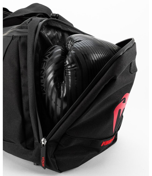 Venum Trainer Lite EVO Sporttasche Schwarz Rot