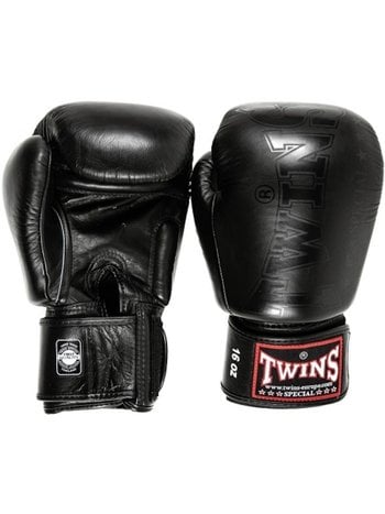 Twins Special Twins Boxing Gloves BGVL 8 Muay Thai Core Black