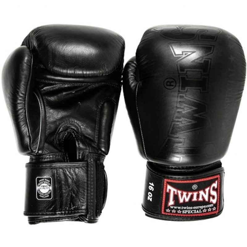 Twins Special Twins Boxing Gloves BGVL 8 Muay Thai Core Black