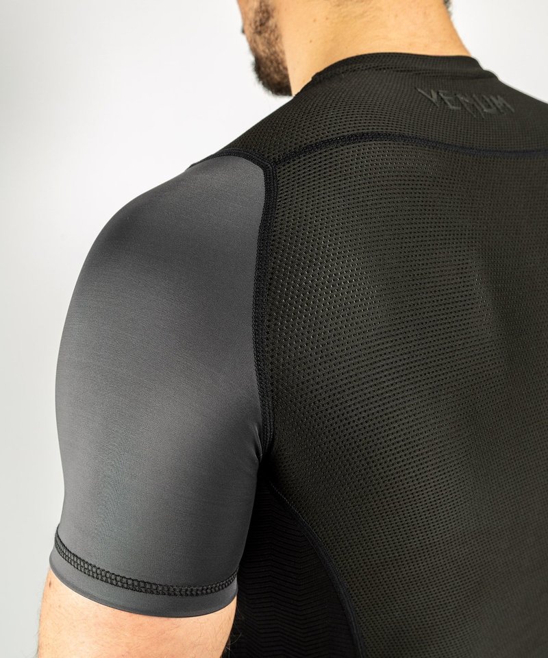 Venum Venum Rash Guard G-Fit S/S Compression Shirt Grey Black