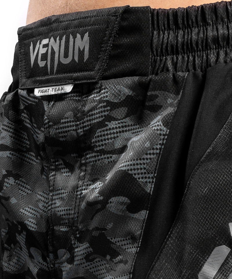 Venum Venum Defender Fightshort Dark Camo