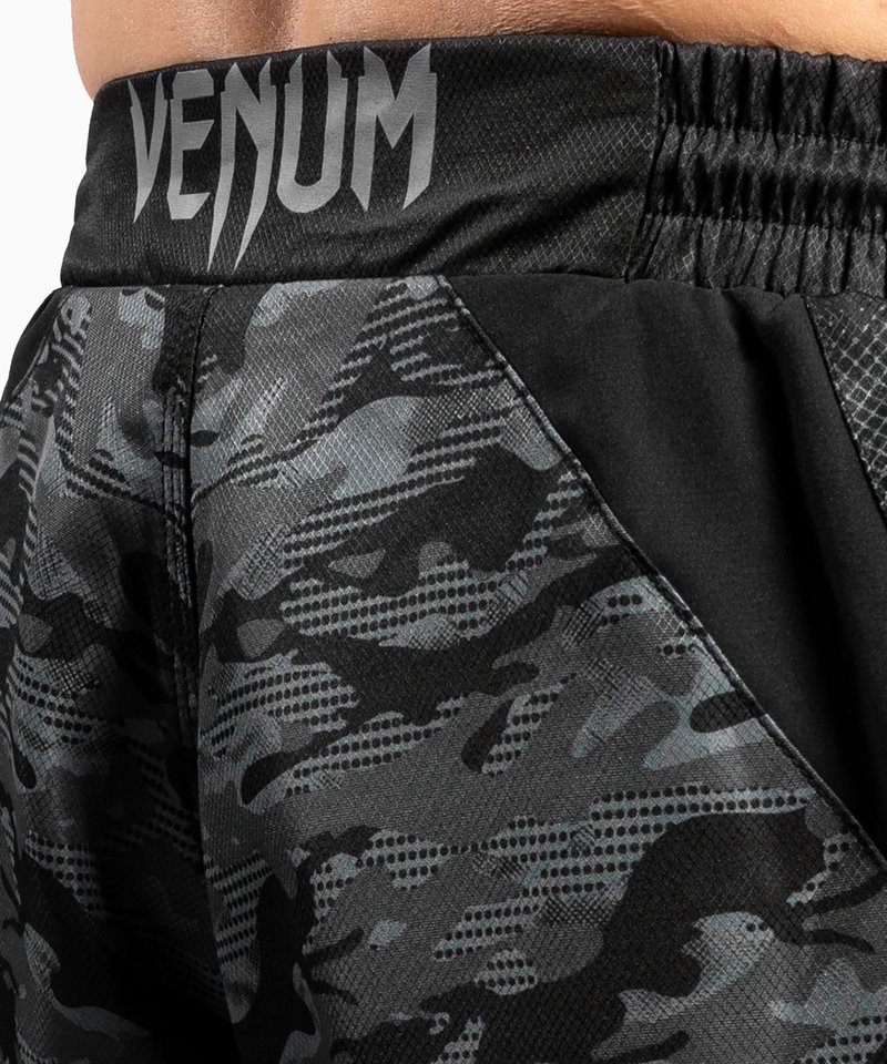 Venum Venum Defender Fightshort Dark Camo