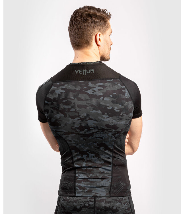 Venum Defender Rash Guard S/S Dark Camo Heren