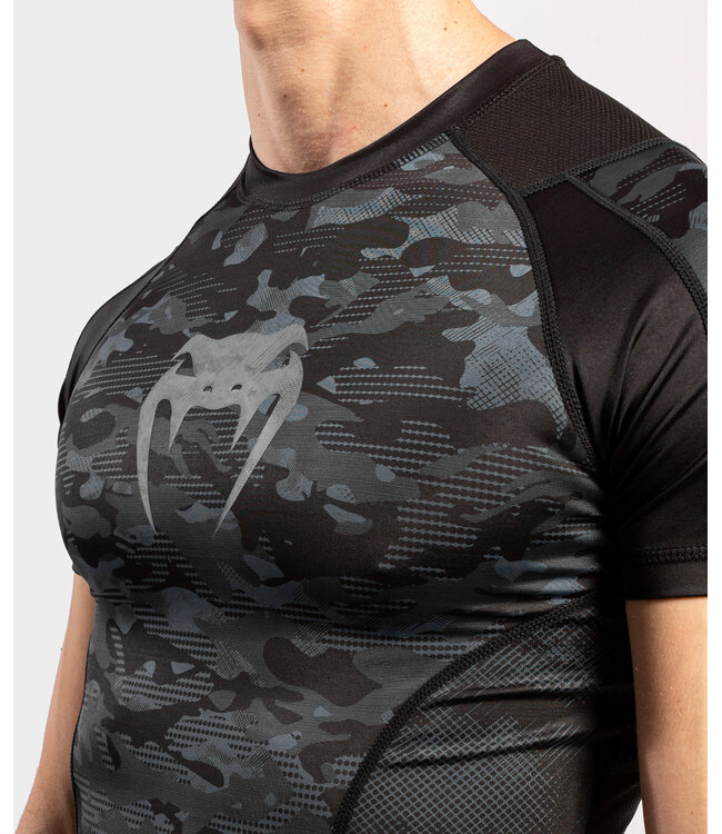 Venum Defender Rash Guard S/S Dark Camo Heren