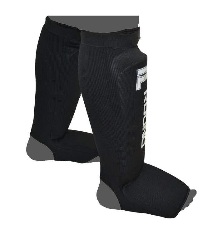 PunchR™  Punch Round Kontact Polyester Material Shinguards