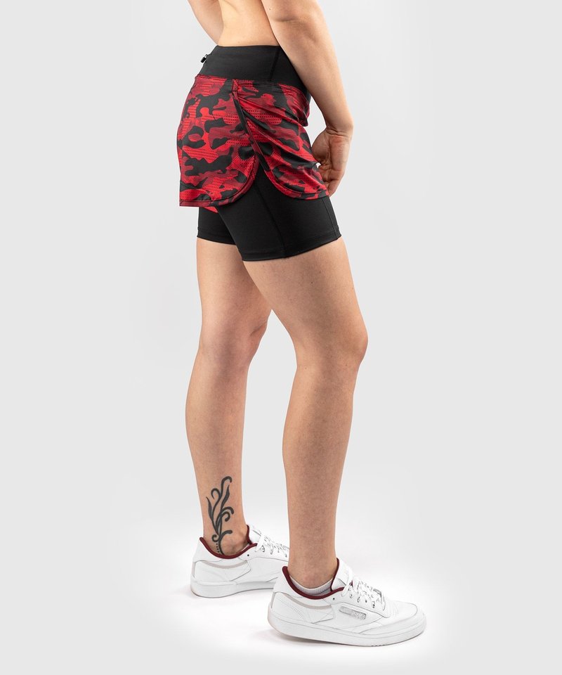 Venum Venum Defender 2.0 Hybrid Kompressionsshorts Frauen Schwarz Rot