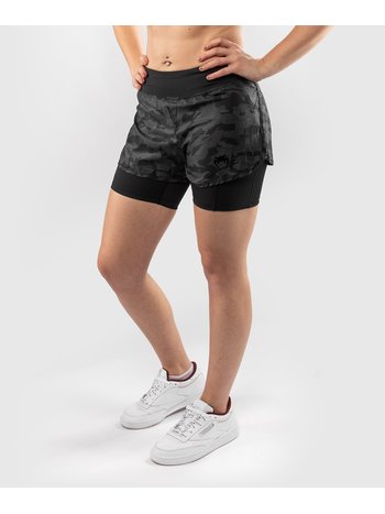 Venum Venum Defender 2.0 Hybrid Kompressionsshorts Frauen Schwarz Camo