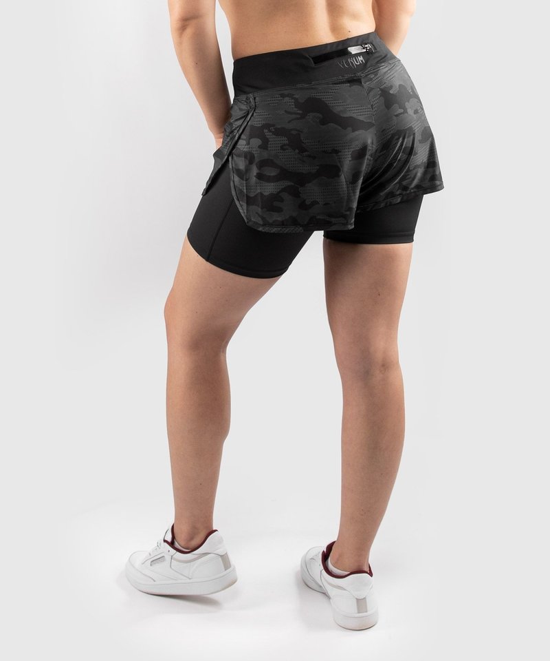 Venum Venum Defender 2.0 Hybrid Compression Shorts Women Black Camo