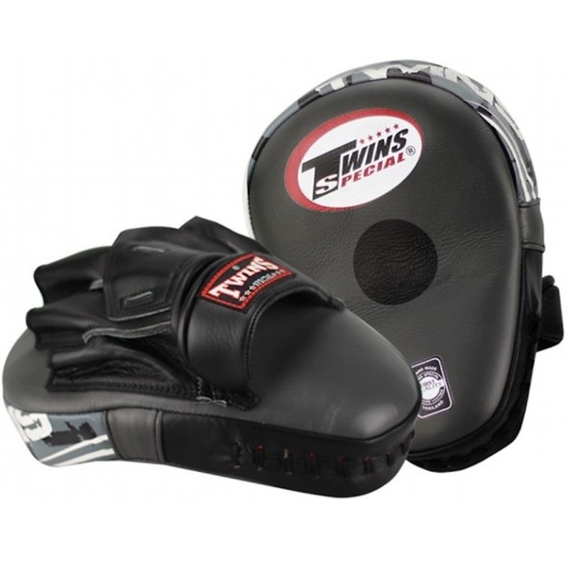 Twins Special Twins Deluxe Punching Focus Mitts Pads PML 15 Leer