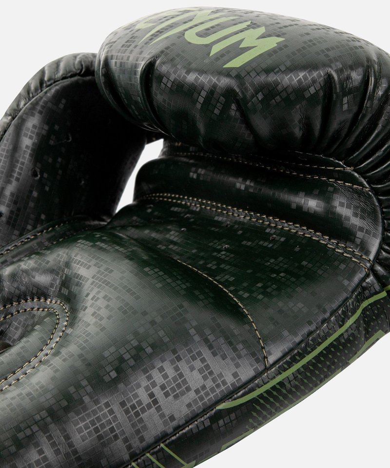 Venum Venum Commando Boxing Gloves Loma Edition