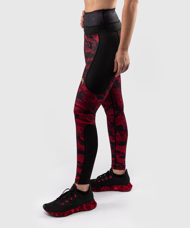 Black & Red Heart Shaped Leggings | Black and red, Workout outfit, Black