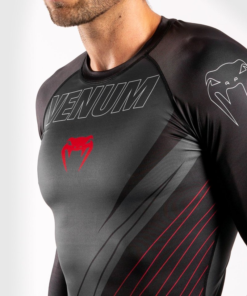 Venum Venum Contender 5.0 Rashguards L/S Black Red