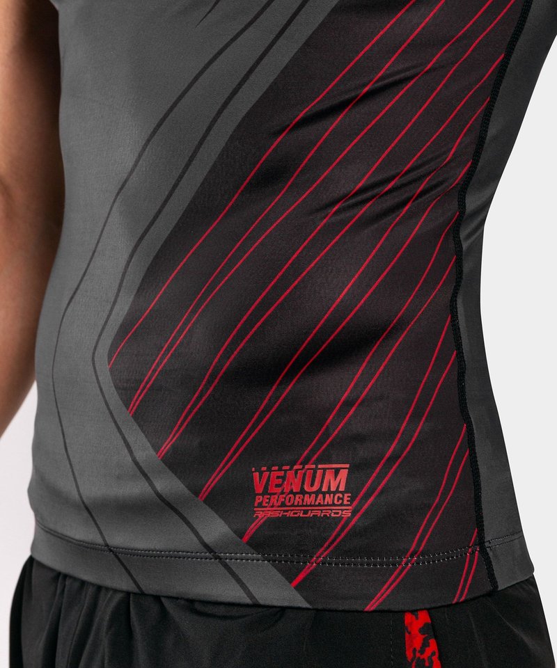 Venum Venum Contender 5.0 Rashguards S/S Black Red