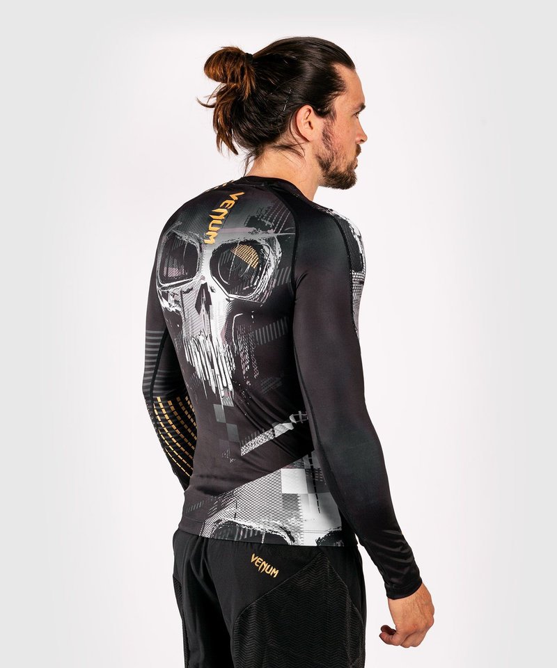 Venum Venum SKULL Rash Guards L/S Black Gold Venum Clothing