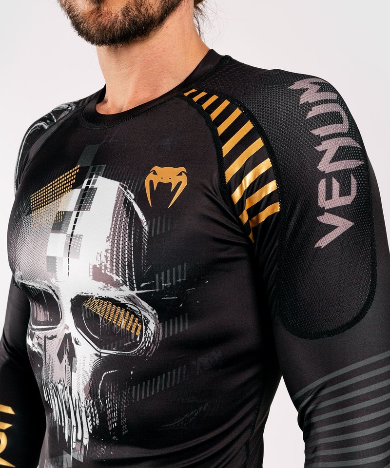 Venum Venum SKULL Rash Guards L/S Black Gold Venum Clothing