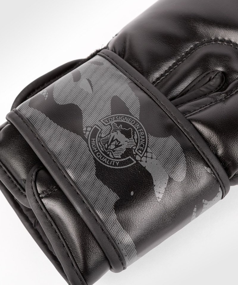 Venum Venum Defender Boxing Gloves  Black Camo