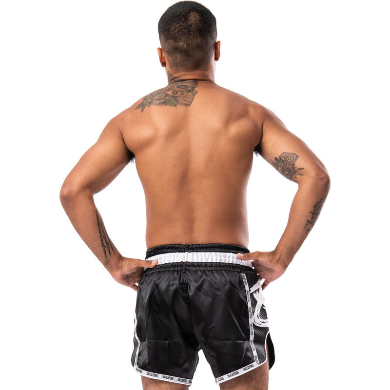 8 Weapons 8 Wapens Muay Thai Short Carbon Black Night 2.0