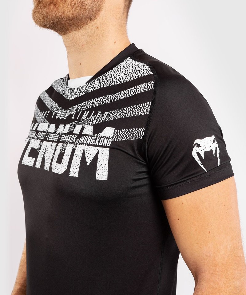 Venum Venum SIGNATURE Dry Tech T-shirt Zwart Wit