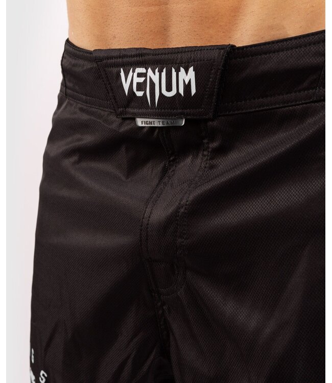Venum SIGNATURE MMA Fightshorts Schwarz Weiss