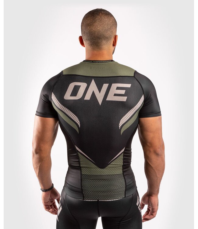 Venum Venum ONE FC Rashguard K/A Schwarz Khaki