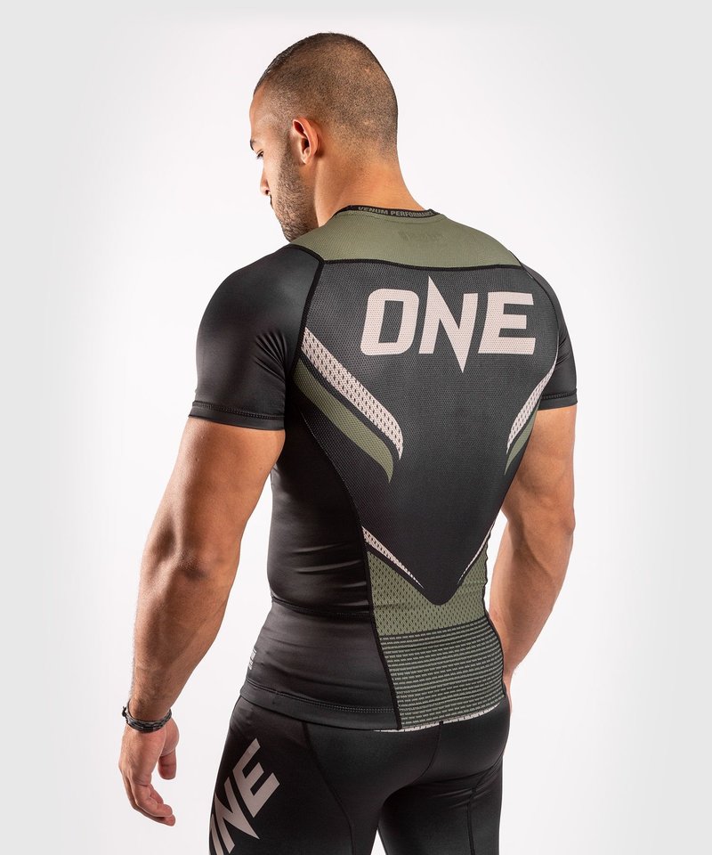 Venum Venum ONE FC Impact Rashguard S/S Zwart Kaki