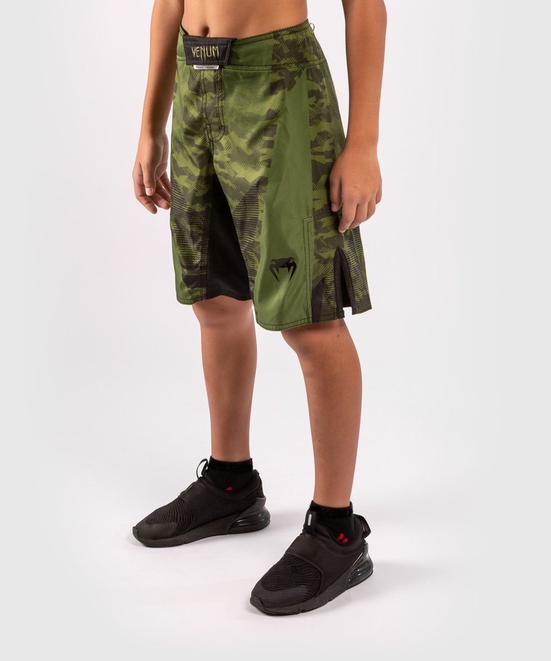 Venum Venum Trooper Kids Fightshorts Forest Camo Black