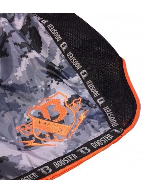 Booster Muay Thai Short TBT Pro 4.23 Camo Grau Orange